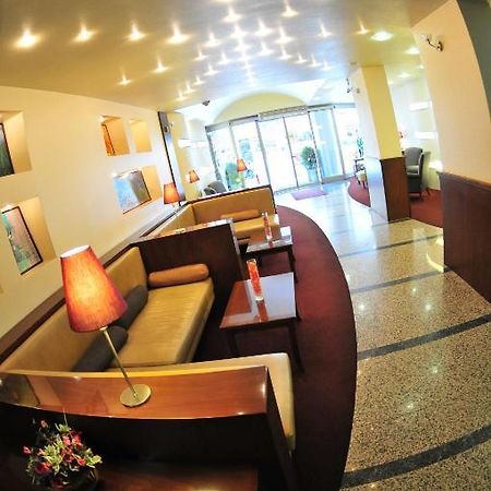 Arma Hotel Manisa Exterior foto