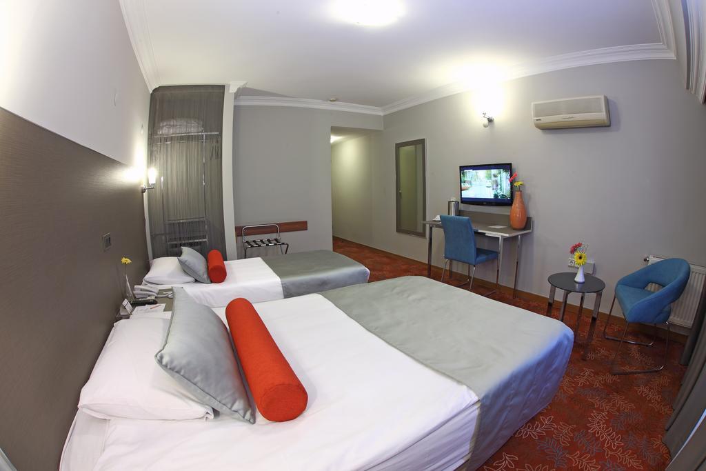 Arma Hotel Manisa Habitación foto